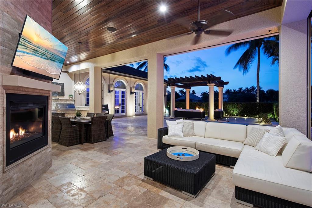 BAY LAUREL ESTATES - Residential