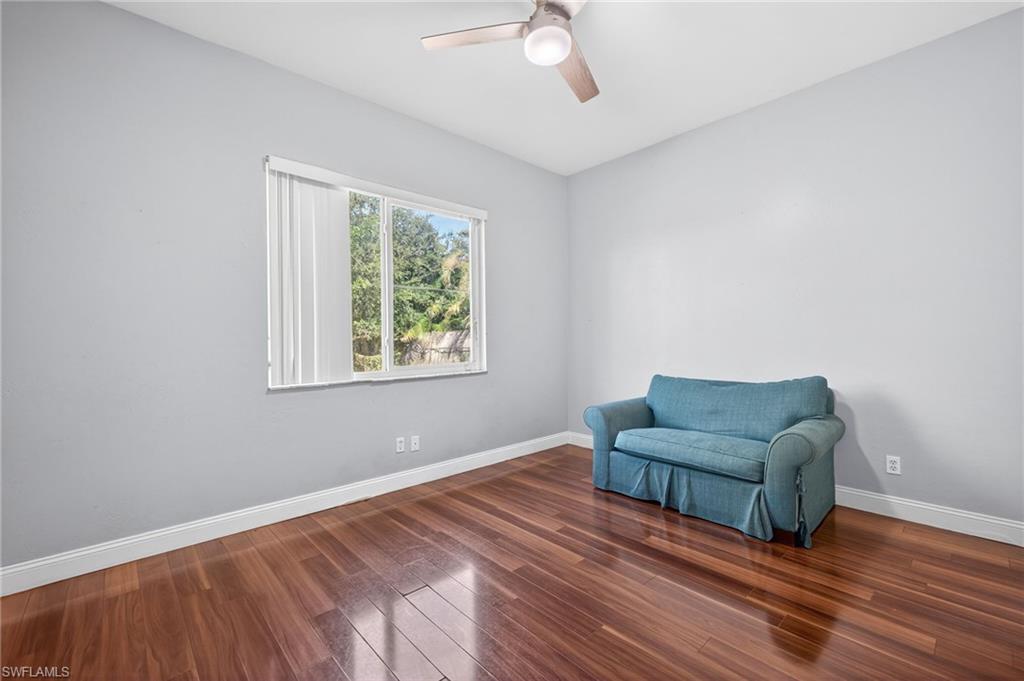 PINE GLEN - Residential