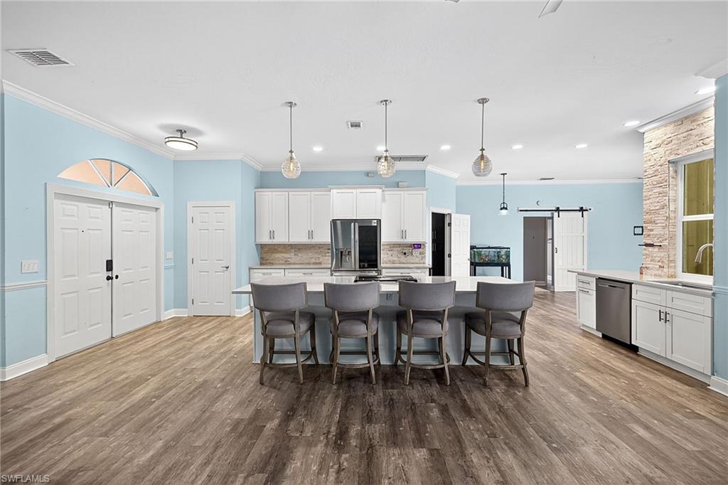 PINE GLEN - Residential