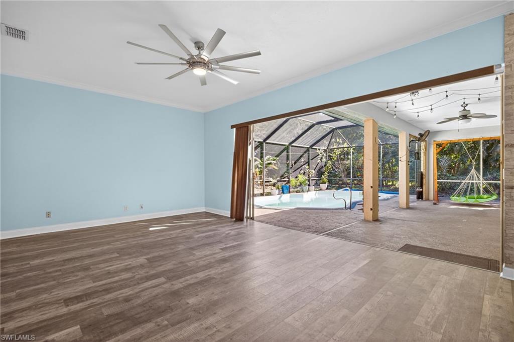 PINE GLEN - Residential