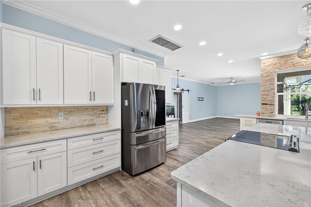 PINE GLEN - Residential