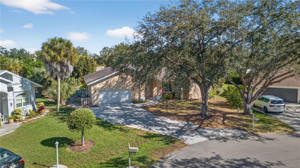 PINE GLEN - Residential