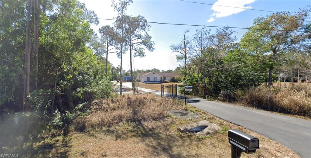 GOLDEN GATE ESTATES - Residential