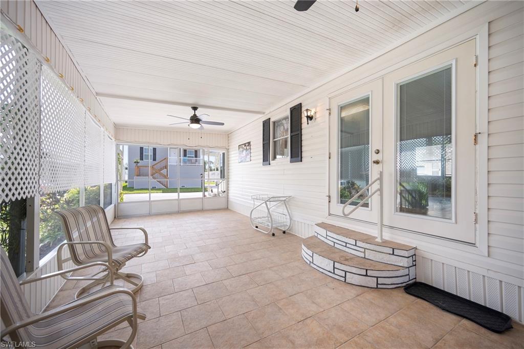 COACHLIGHT MANOR MOBILE HOME - Residential