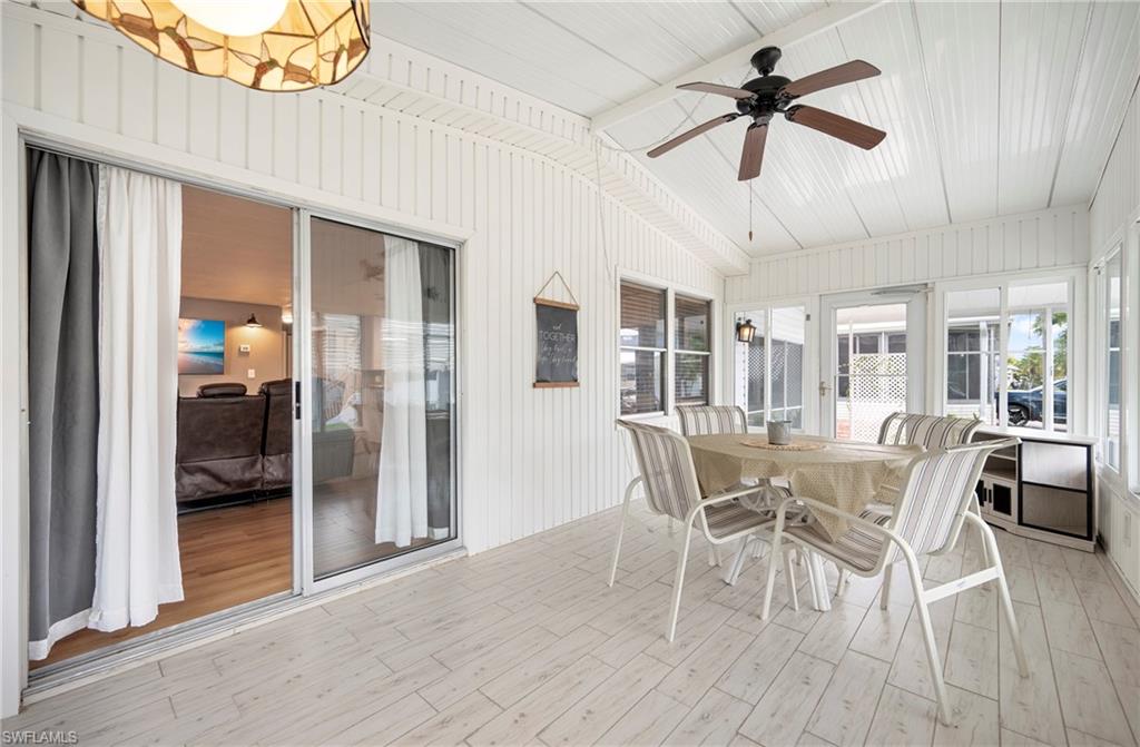 COACHLIGHT MANOR MOBILE HOME - Residential