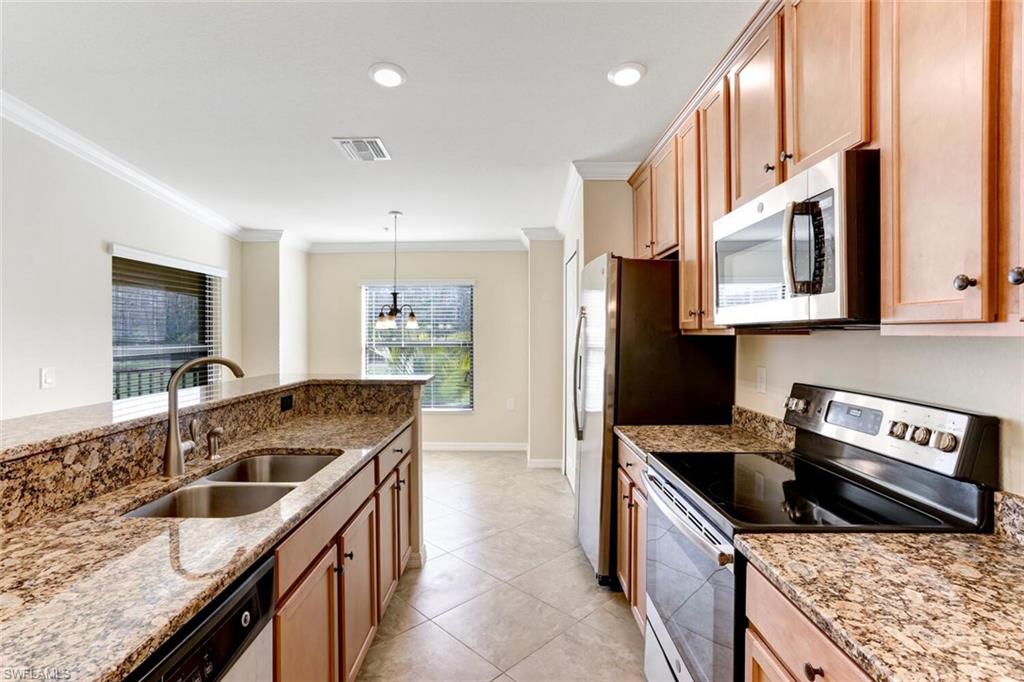 BONITA NATIONAL GOLF AND COUNTRY CLUB - Residential