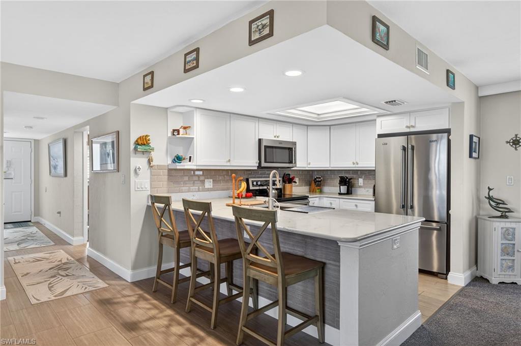 COMPASS POINT CONDO - Residential