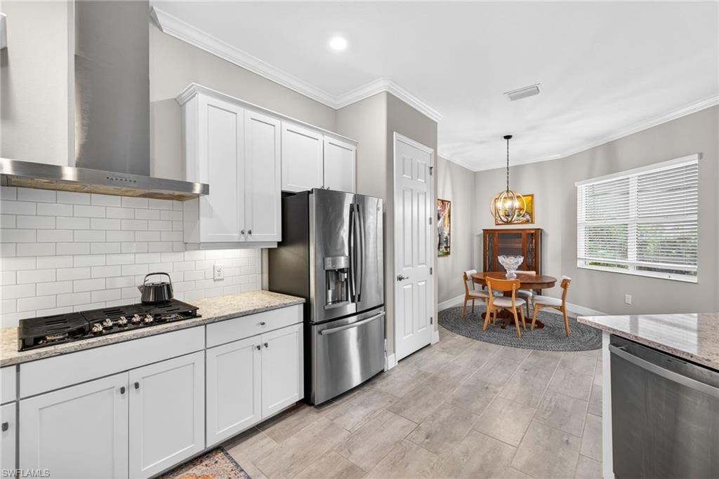 LAKE TIMBER - Residential