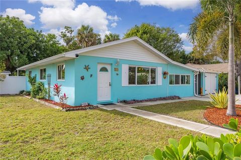 10690 Crockett ST BONITA SPRINGS FL 34135