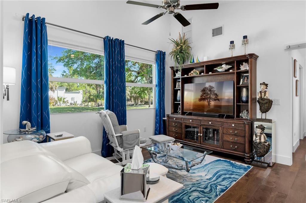 GOLDEN GATE ESTATES - Residential
