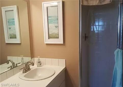 TURTLE LAKE GOLF COLONY - Residential Lease