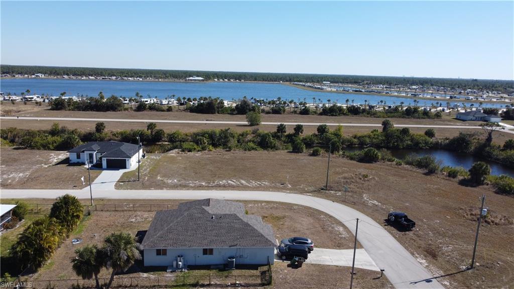 CAPE CORAL - Land