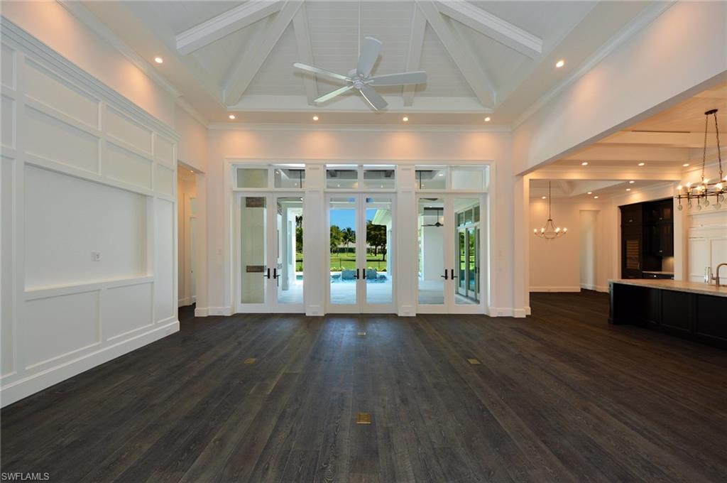 MOORINGS - Residential