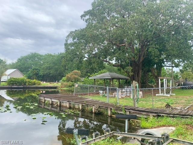 MOORE HAVEN - Residential