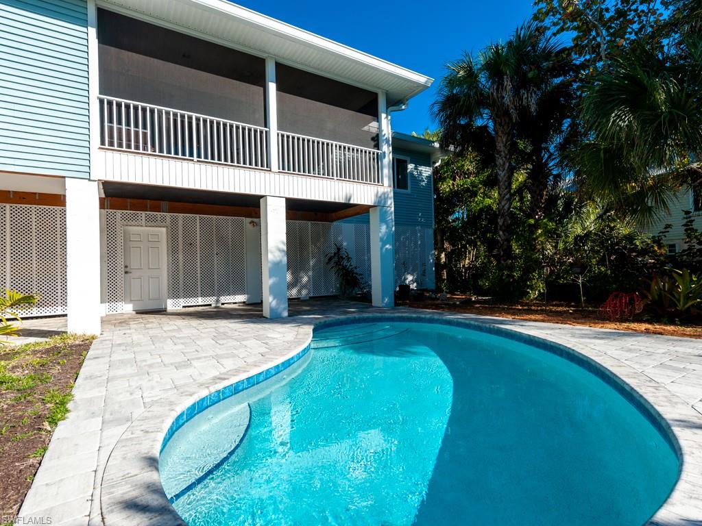 BELLE MEADE - Residential