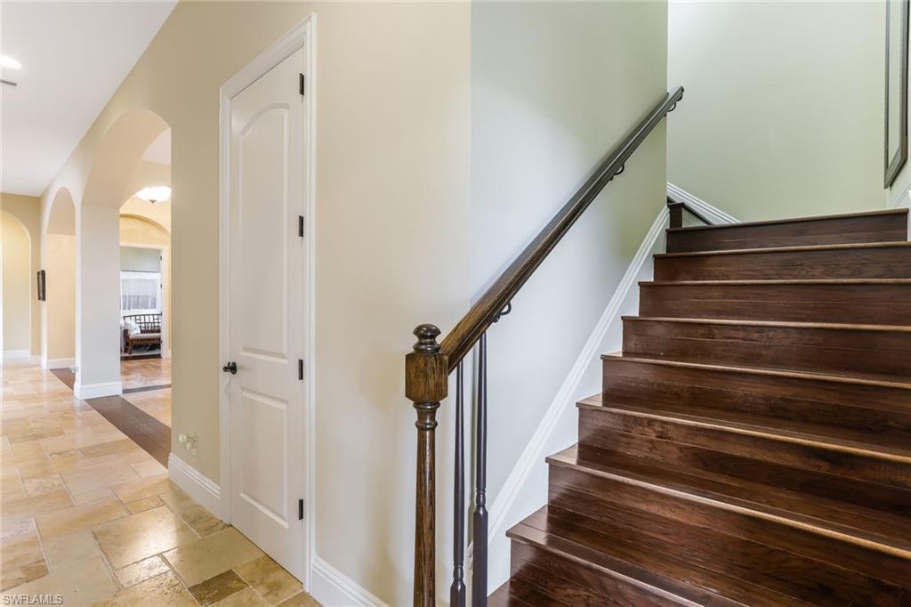 MOORINGS - Residential