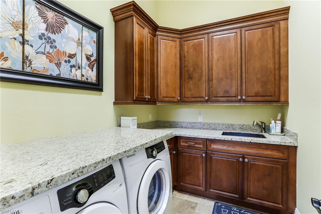 MOORINGS - Residential