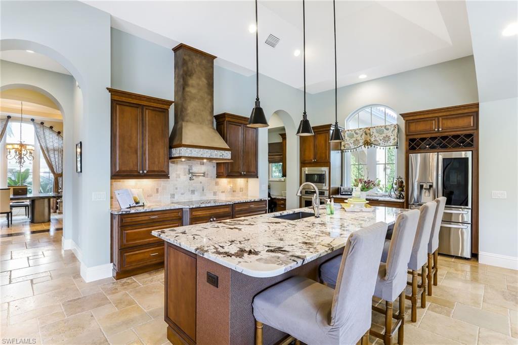 MOORINGS - Residential