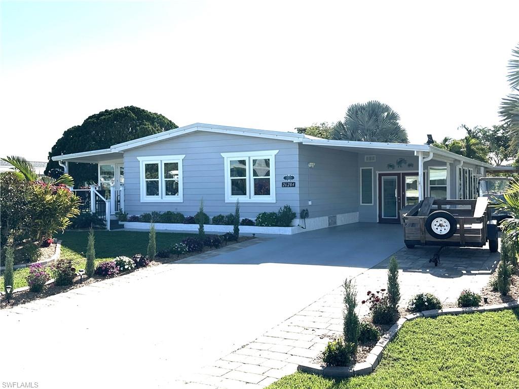 IMPERIAL HARBOR - Residential