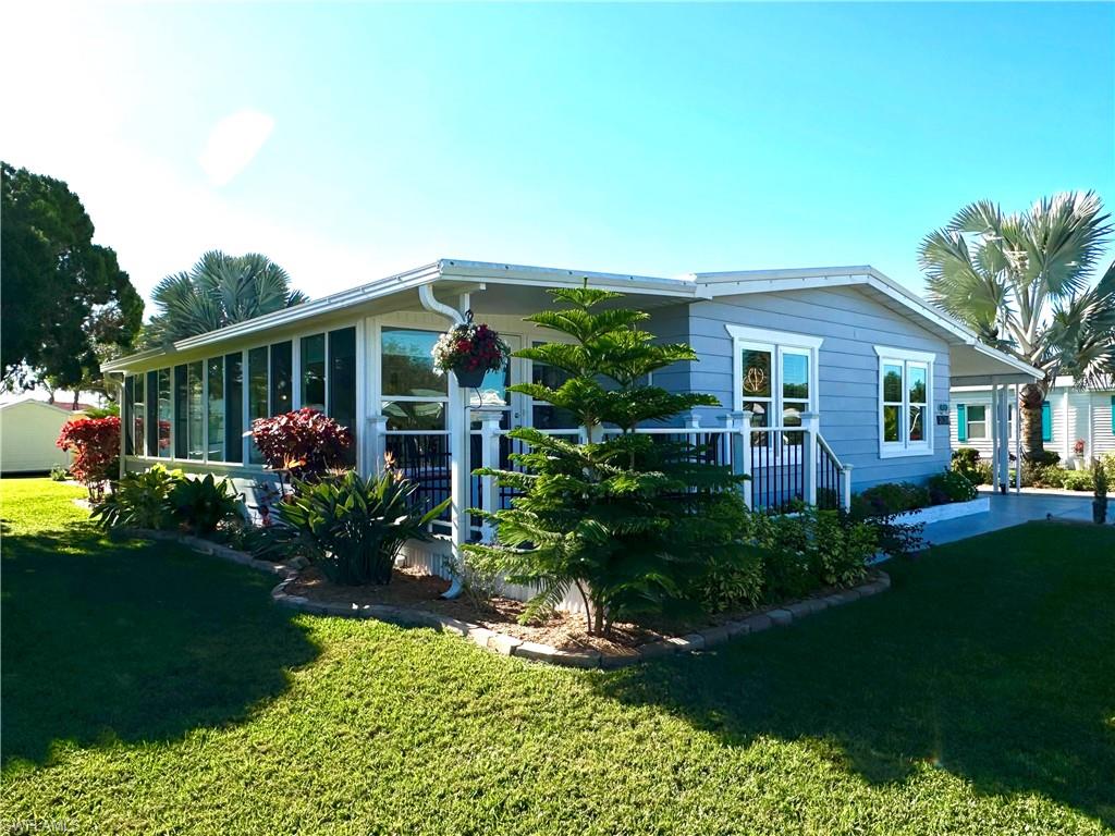 IMPERIAL HARBOR - Residential