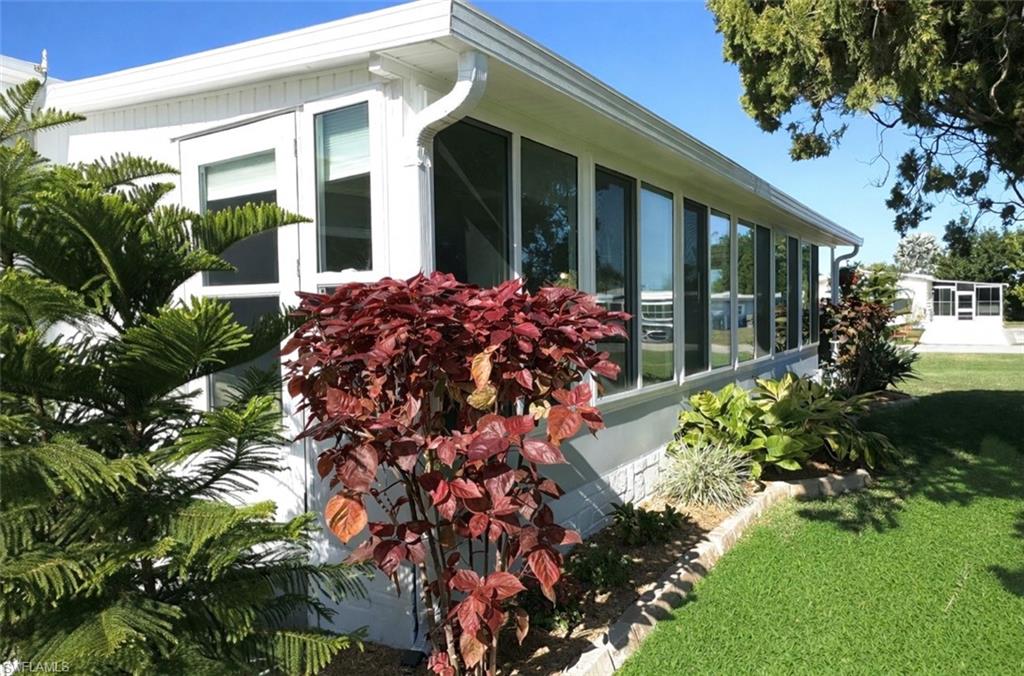 IMPERIAL HARBOR - Residential