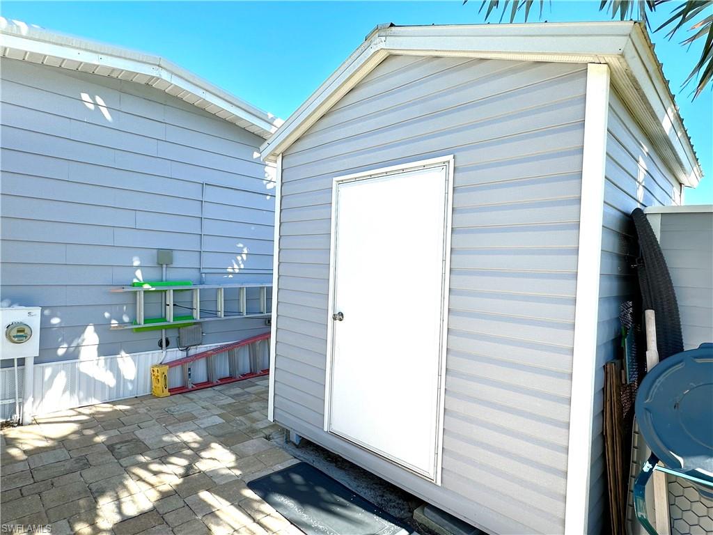 IMPERIAL HARBOR - Residential