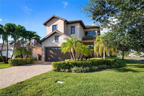 699 98th AVE N NAPLES FL 34108