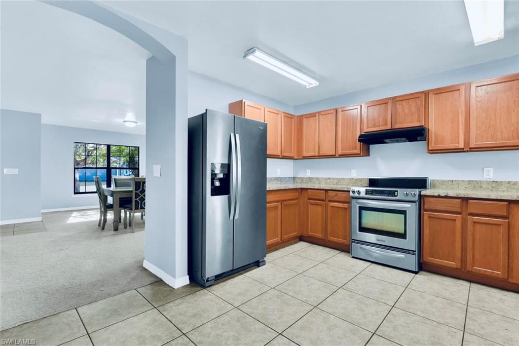 SHADOW LAKES - Residential