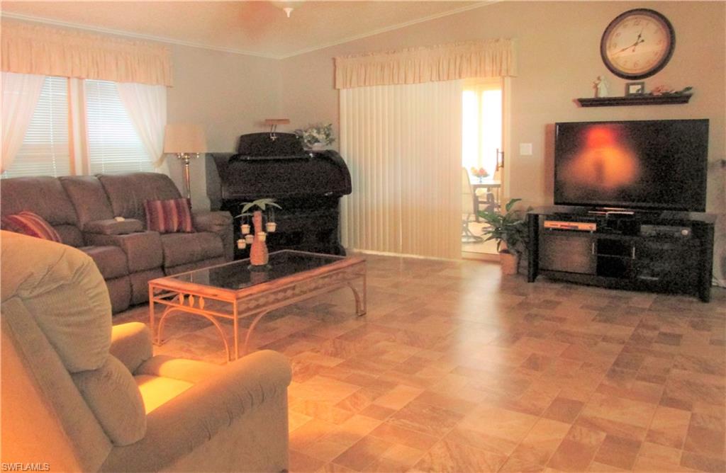 BAYSIDE ESTATES - Residential