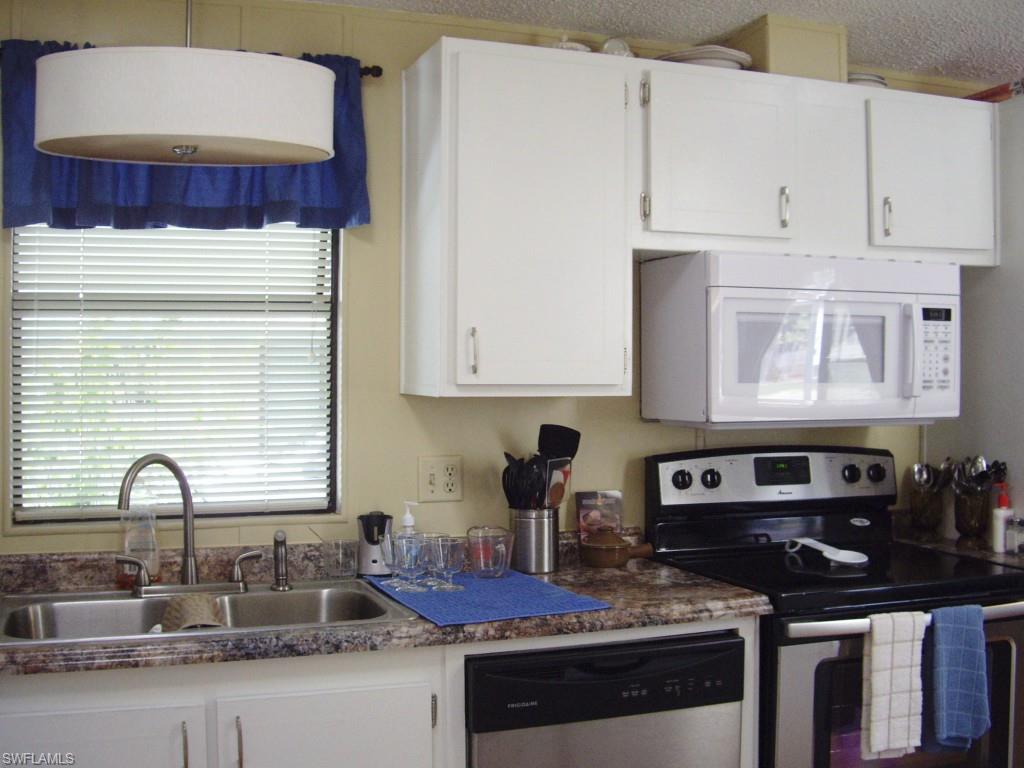 LAKE ARROWHEAD MOB VILLAGE - Residential