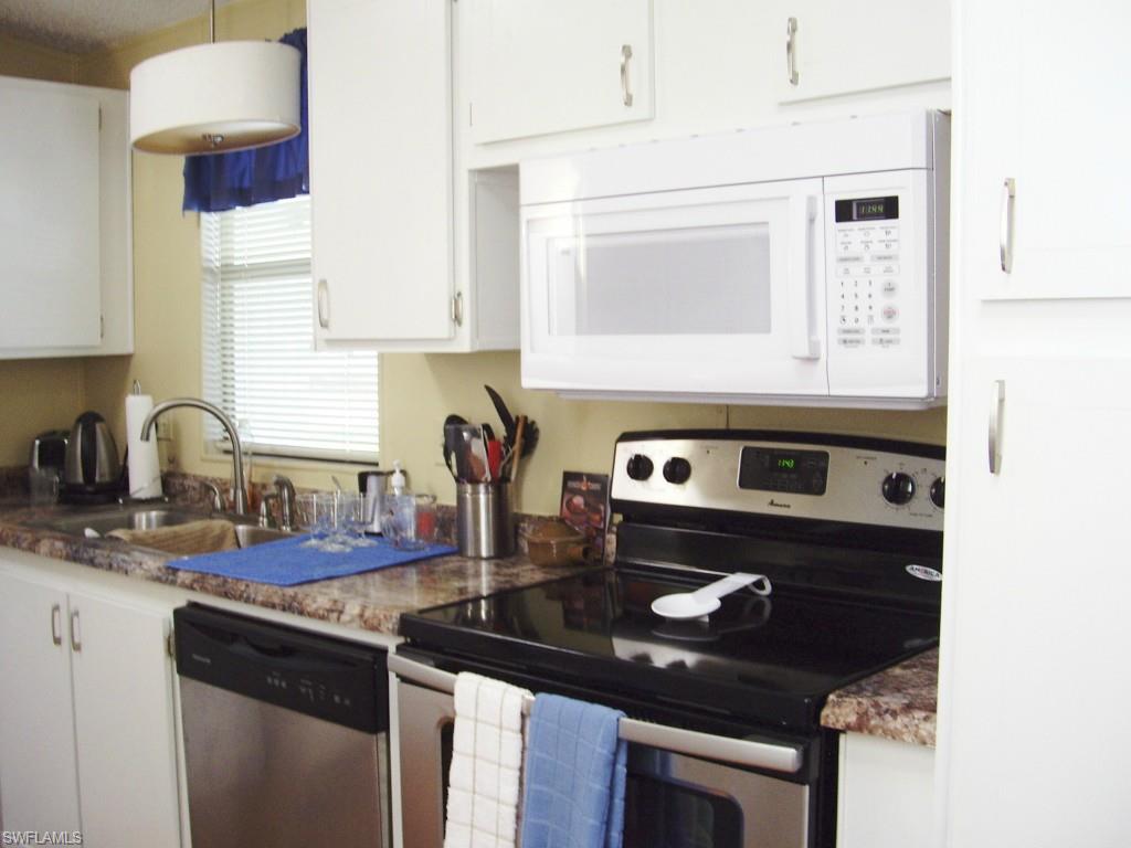 LAKE ARROWHEAD MOB VILLAGE - Residential