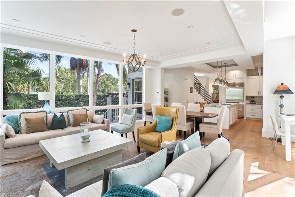 OLDE NAPLES - Residential Lease