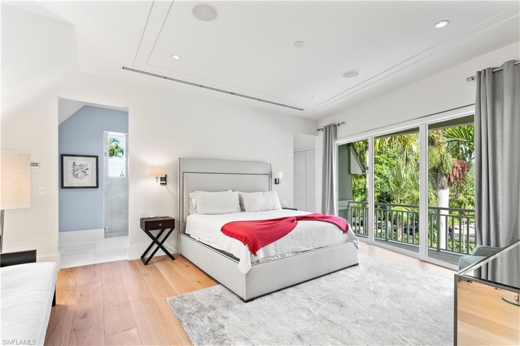 OLDE NAPLES - Residential Lease