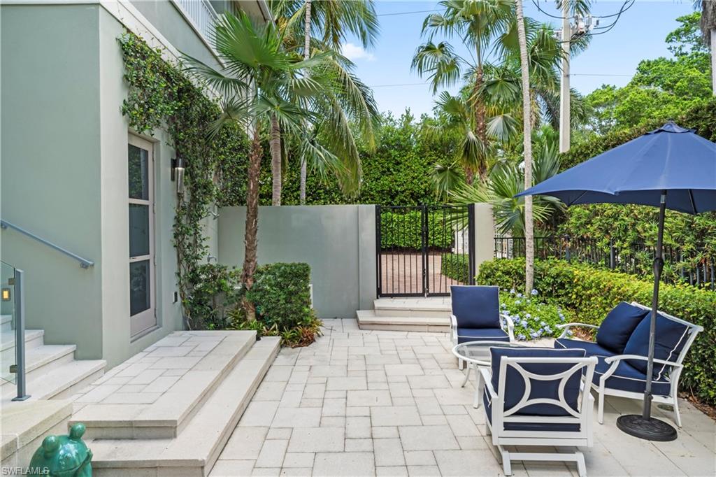 OLDE NAPLES - Residential Lease