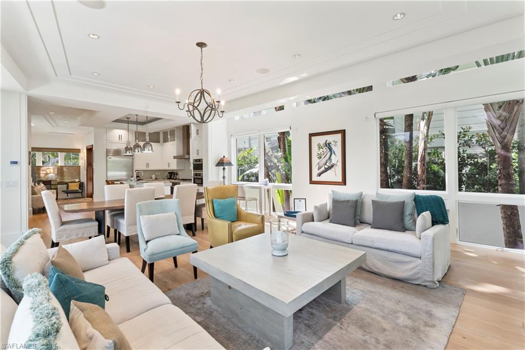 OLDE NAPLES - Residential Lease