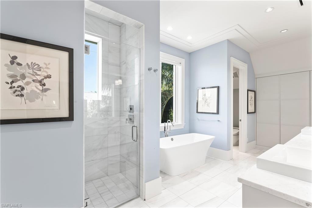 OLDE NAPLES - Residential Lease