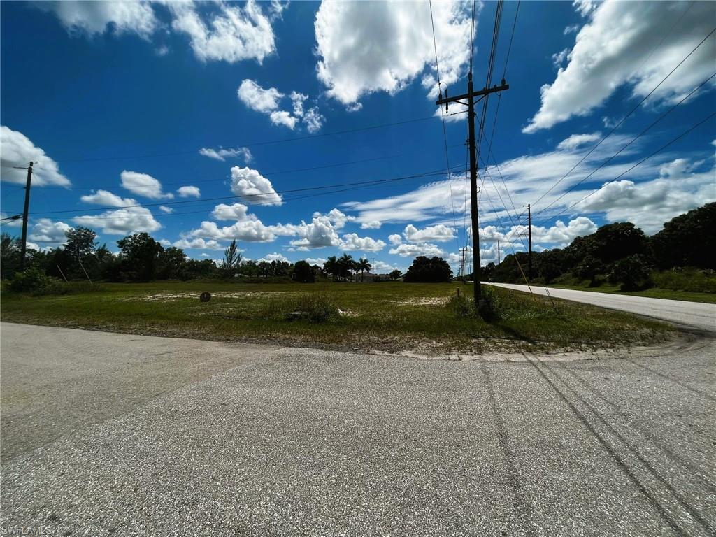 CAPE CORAL - Land