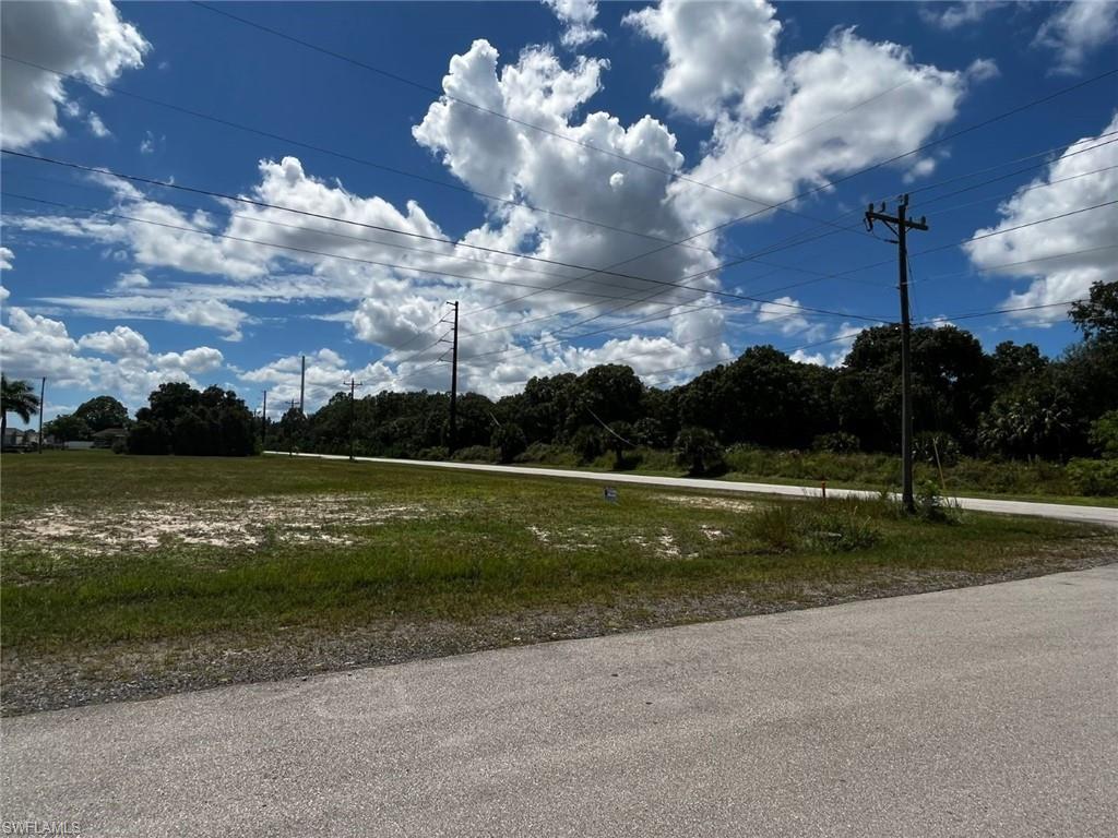 CAPE CORAL - Land