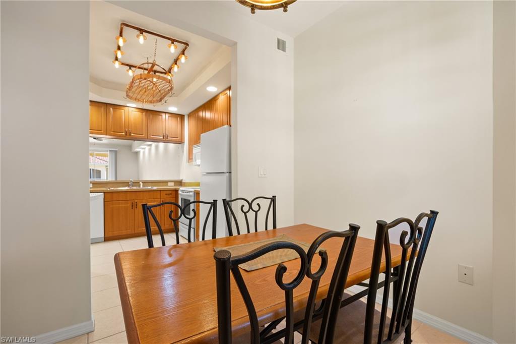 VAN LOON COMMONS - Residential