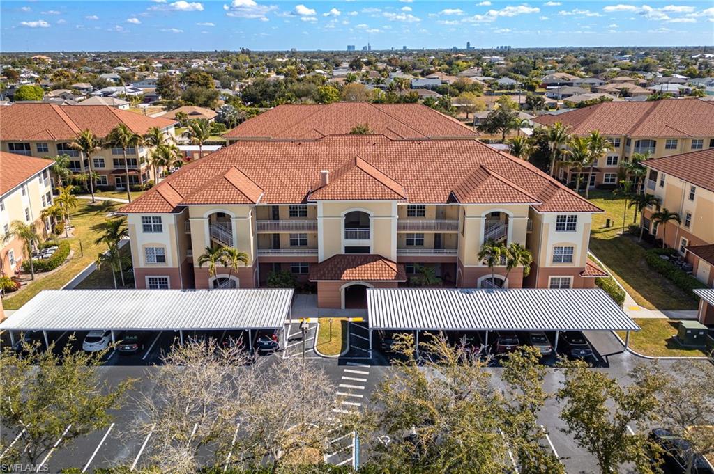 VAN LOON COMMONS - Residential