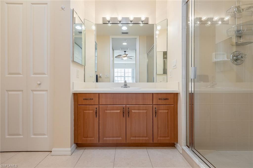 VAN LOON COMMONS - Residential