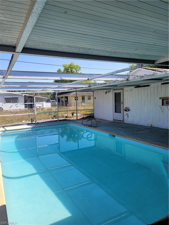 BERTS BAYSHORE MANOR - Residential