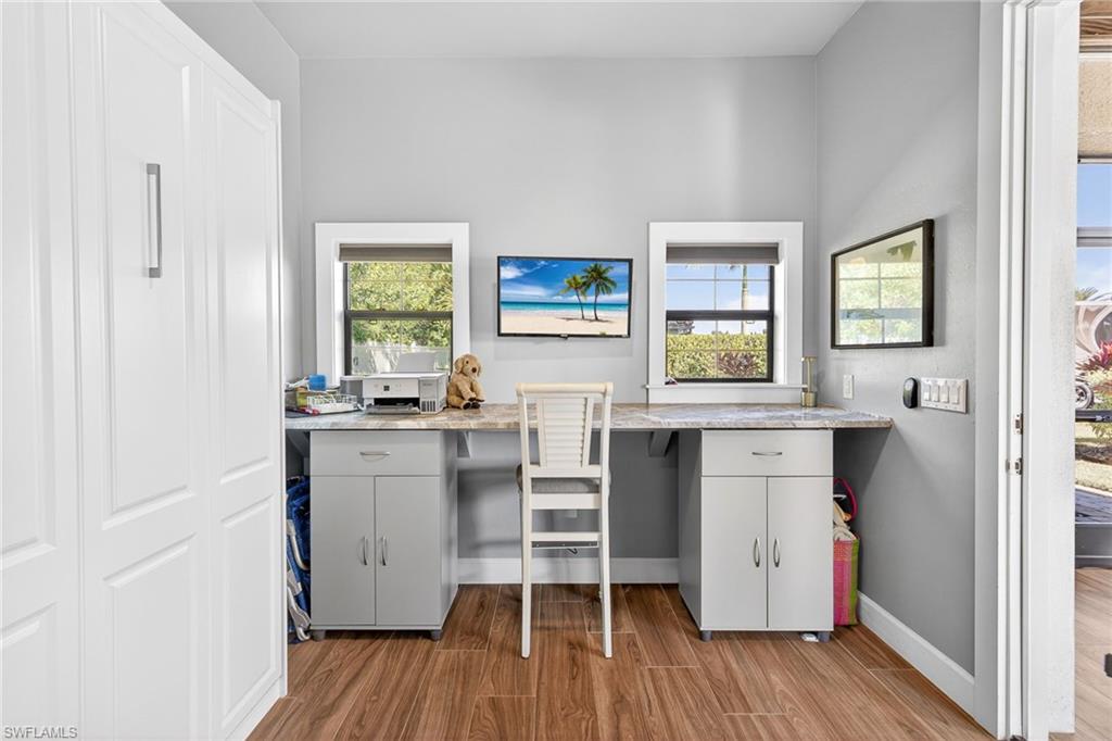 GOLDEN PALMS LUXURY MOTORCOACH RESORT - Land