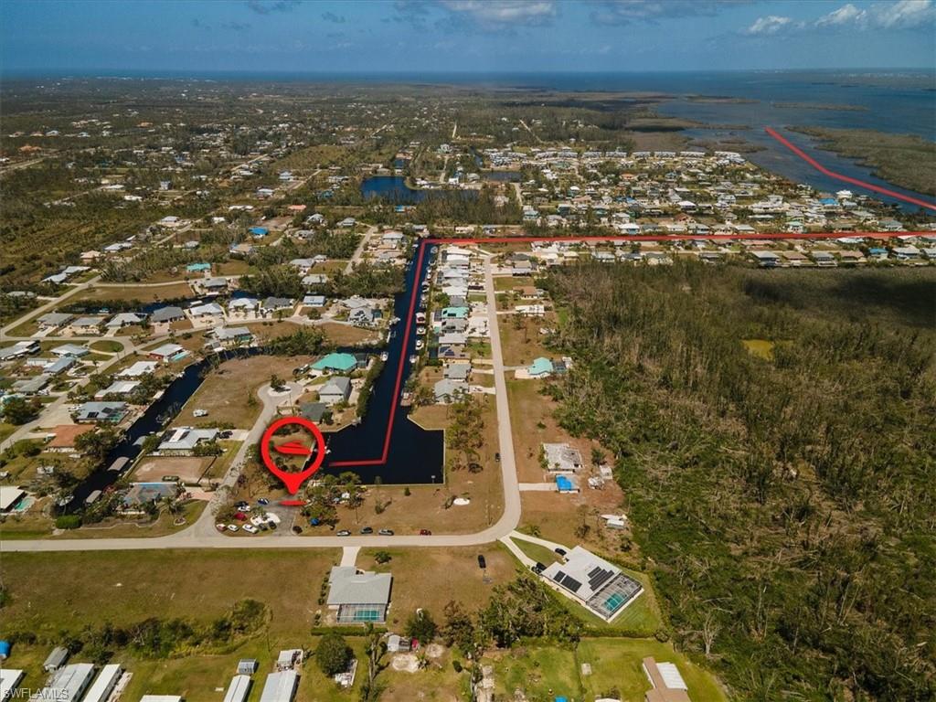 CHARLOTTE SHORES CONDOMINIUM - Residential