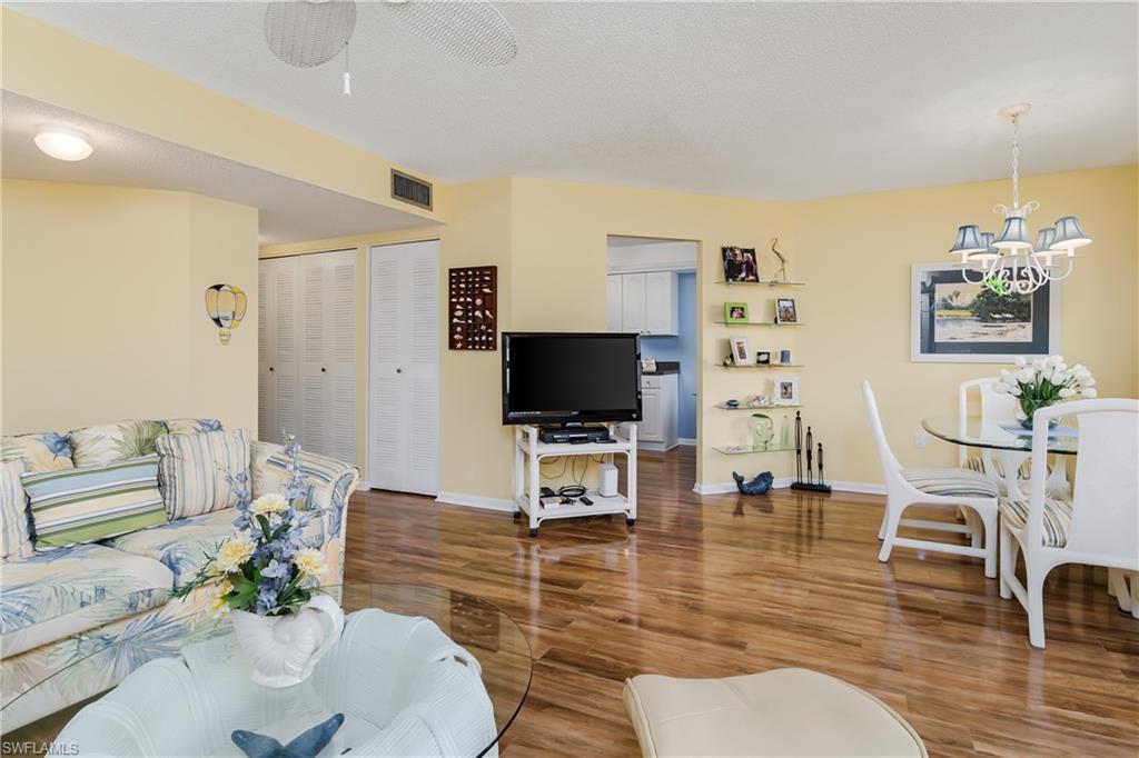 TROPIC SCHOONER APTS - Residential