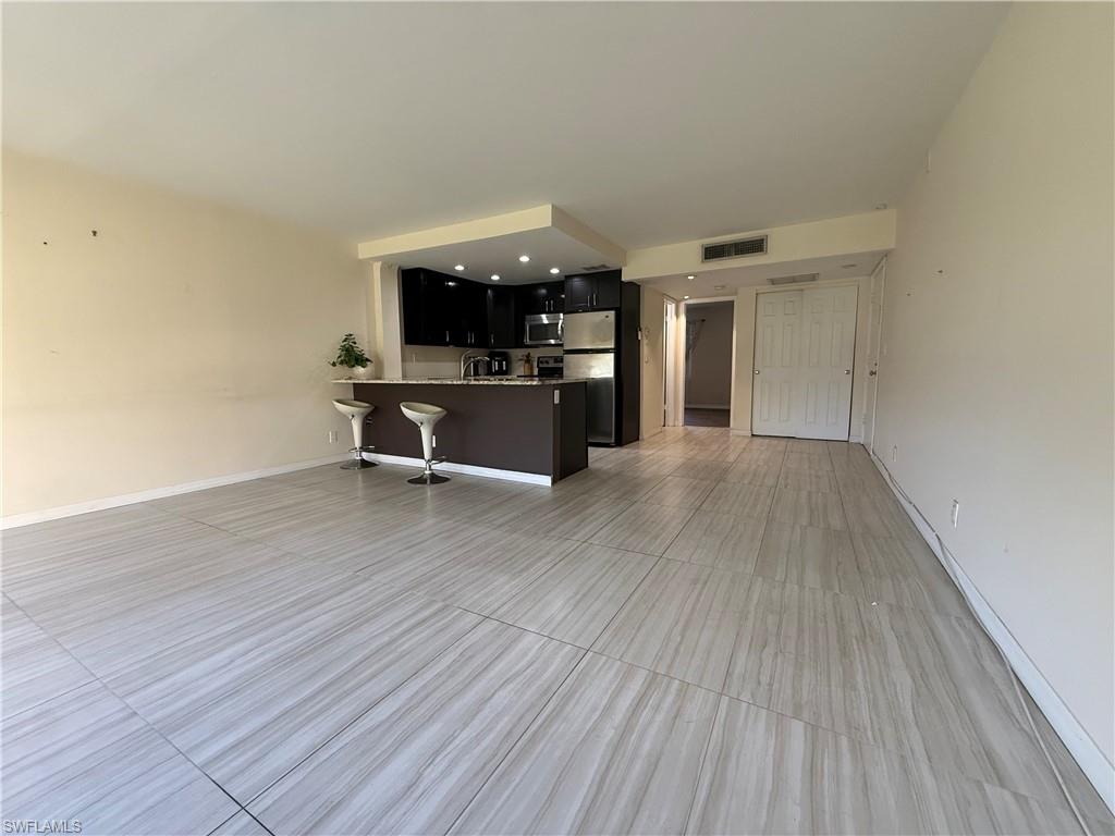 1084 Forest Lakes DR 7205