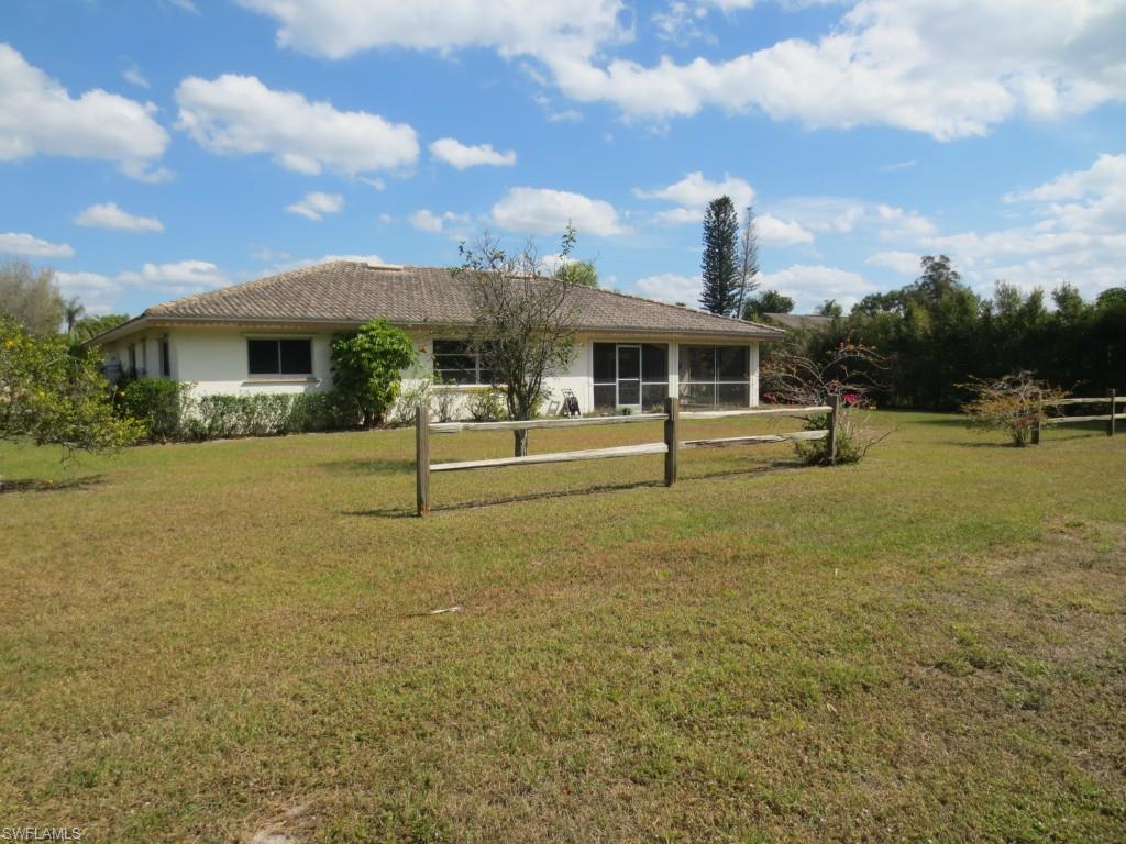 LOCHMOOR - Residential