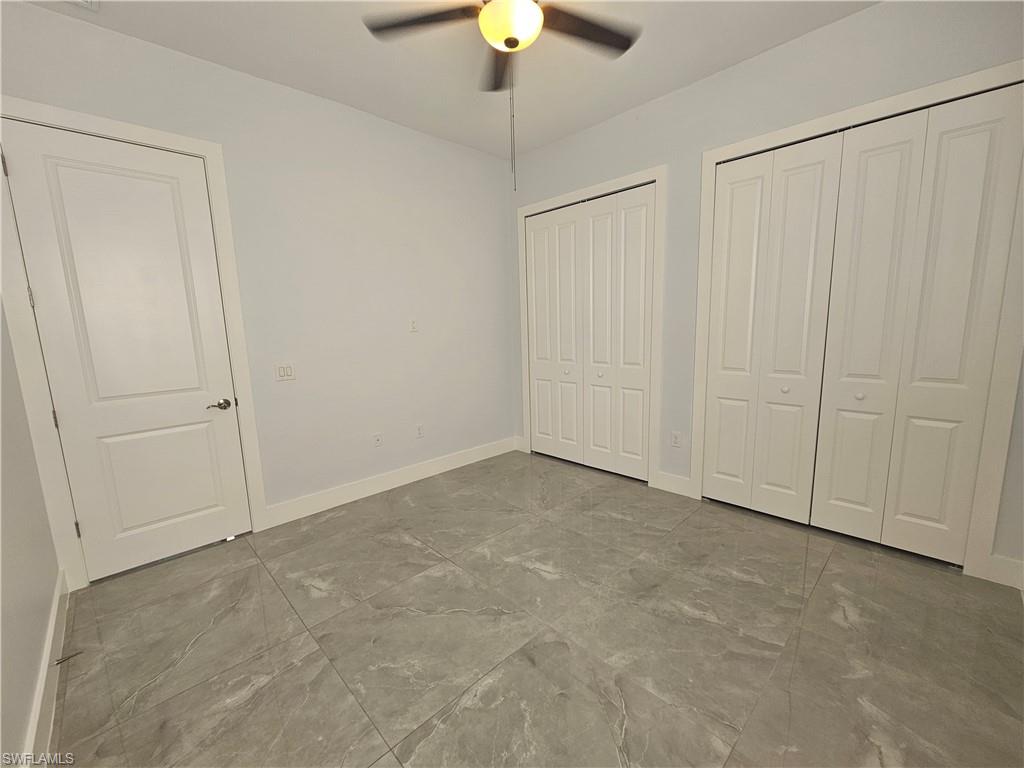 SAN CARLOS PARK - Residential