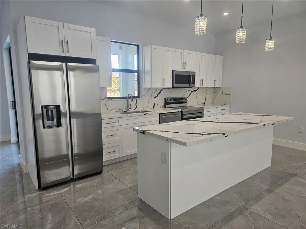 SAN CARLOS PARK - Residential