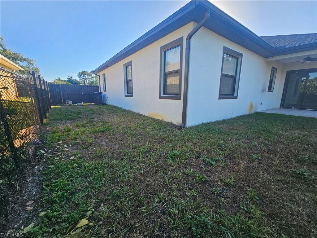 SAN CARLOS PARK - Residential